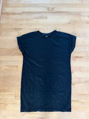 GAP Black Short Sleeve Pocket Tee Dress